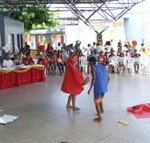 Crianças e adolescentes atendidos pela Semasc participam de dia de lazer no Sesc - Fotos: Ascom/Semasc