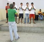 Crianças e adolescentes atendidos pela Semasc se preparam para a III Mostra de Arte Social - Fotos: Ascom/Semasc