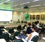 Conselho da Criança e do Adolescente reúne servidores para divulgar campanha contra doação de esmola nos semáforos - Fotos: Ascom/Semasc