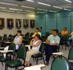 Conselho da Criança e do Adolescente reúne servidores para divulgar campanha contra doação de esmola nos semáforos - Fotos: Ascom/Semasc