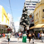 Emurb faz manutenção do piso dos Calçadões do Centro para segurança dos pedestres - Fotos: Meme Rocha e Wellington Barreto