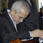 Prefeito e servidores municipais comemoram Natal com missa - Fotos: Lúcio Telles