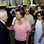 Prefeito e servidores municipais comemoram Natal com missa - Fotos: Lúcio Telles