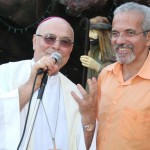 Edvaldo Nogueira participa de cerimônia de benção do presépio feita pelo arcebispo Dom Lessa - Fotos: Sílvio Rocha