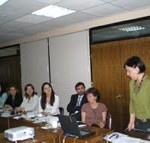 Secretária reúne técnicos para disseminar conhecimentos sobre o Programa ´Chile Solidário´ - Fotos: Ascom/Semasc