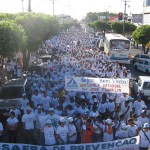 Caminhada pela luta contra a Aids mobiliza população aracajuana - Fotos: Márcio Garcez eAscom/SMS