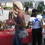 Prefeitura promove 3ª edição do Bazar Natalino para Todos - Fotos: Ascom/SMS