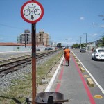 Emsurb executa mutirão de limpeza em toda a avenida Augusto Franco - Foto: Ascom/Emsurb