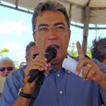 Déda rebaixa altos salários no SergipeTec -