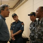 Governador homenageia policiais que evitaram assalto a posto -