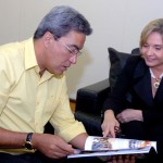 Marcelo Déda recebe visita da desembargadora Marilza Maynard -