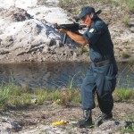Soldados da Polícia Comunitária recebem treinamento de tiro nesta sexta -