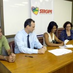 Governo assina convênio para implantar agroindústria de mel em assentamentos - Fotos: Lúcio Telles/Seplan