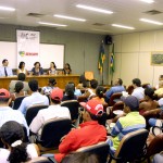 Governo assina convênio para implantar agroindústria de mel em assentamentos - Fotos: Lúcio Telles/Seplan