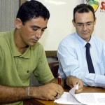 Governo assina convênio para implantar agroindústria de mel em assentamentos - Fotos: Lúcio Telles/Seplan