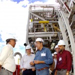 Governador conhece plataforma que elevará produção de petróleo em Sergipe - Foto: Márcio Dantas/ASN