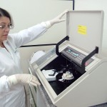 Aparelho utilizado no exame de transplantados está funcionando - Foto: Márcio Garcez/Saúde