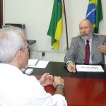 Secretário de Educação recebe prefeito de Aracaju - Foto: José Santana Filho/SEED