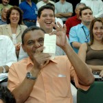 Marcelo Déda faz a entrega do primeiro lote de restituição do Funaserp - Foto: Janaína Santos/ASN