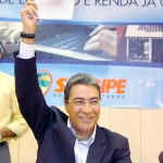 Déda assina projeto de lei que isenta ICMS de micro e pequenas empresas - Foto: Márcio Dantas/ASN