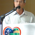 Déda assina projeto de lei que isenta ICMS de micro e pequenas empresas - Foto: Márcio Dantas/ASN