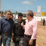 Déda visita área onde será construída delegacia do Santa Maria - Fotos: Janaína Santos/ASN