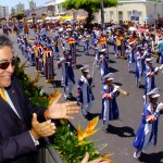 Marcelo Déda prestigia o desfile de 7 de Setembro - Foto: Márcio Dantas/ASN