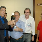 Déda recebe o primeiro óleo extraído da plataforma de Piranema - Foto: Janaína Santos/ASN