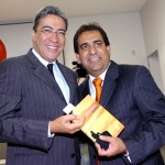 Déda prestigia outorga de Título de Cidadão Aracajuano a Cezar Britto - Foto: Márcio Dantas/ASN