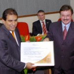 Déda prestigia outorga de Título de Cidadão Aracajuano a Cezar Britto - Foto: Márcio Dantas/ASN