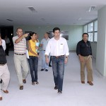 Secretários visitam obras do Hospital de Urgência - Foto: Márcio Garcez/Saúde