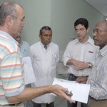 Secretários visitam obras do Hospital de Urgência - Foto: Márcio Garcez/Saúde