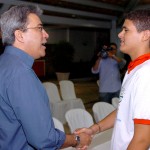Déda se reúne com estudantes do projeto 'Parlamentar por um Dia' - Foto: Márcio Dantas/ASN