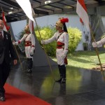 Secretário de Educação recebe comenda do Ministério da Defesa - Foto: Sérgio Amaral