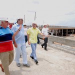 Marcelo Déda e Edvaldo Nogueira visitam obras do Viaduto do DIA - Foto: Marcos Rodrigues/AAN