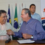 Déda anuncia novas indústrias que vão gerar 1.800 empregos diretos - Foto: Márcio Dantas/ASN