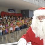 Papai Noel e distribuição de presentes marcam festa natalina do HUSE - Foto: Lízia Martins