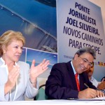 Déda e ministra assinam contrato de repasse para Ponte Joel Silveira - Foto: Márcio Dantas/ASN