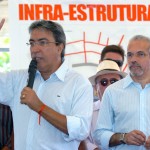 Déda participa de assinatura de ordens de serviço para obras no Bugio - Foto: Márcio Dantas/ASN