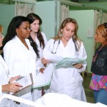 Visitas técnicas garantem atendimento integral a pacientes do HUSE - Foto: Márcio Garcez/Saúde