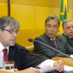 Déda participa da posse do procuradorGeral do Tribunal de Contas de Sergipe - Foto: Márcio Dantas