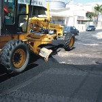 DER recupera pavimento em avenida do bairro Industrial - Foto: Ascom/DER