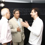 Déda visita mostra com réplicas das obras de Arthur Bispo do Rosário - Foto: César de Oliveira/ASN