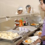 Governo economiza quase R$ 1 milhão por ano com contrato de alimentação - Foto: Isa Vanny