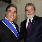 Déda é condecorado com a GrãCruz da Ordem do Rio Branco em Brasília - Déda recebe a comenda do presidente Lula / Foto: Sérgio Amaral