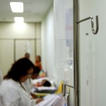 Estado já abriu 131 leitos extras para atendimento a pacientes com dengue - Foto: Marcio Garcez/SES