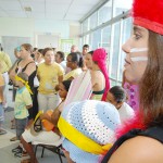 Crianças com câncer comemoram dias do Livro Infantil e do Índio - Foto: Márcio Garcez/Saúde