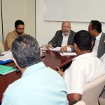 Secretário propõe reajuste diferenciado para o professor em sala de aula - Foto:Juarez Silveira/SEED