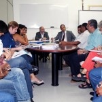 Secretário propõe reajuste diferenciado para o professor em sala de aula - Foto:Juarez Silveira/SEED