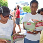 Ações educativas alertam população de Propriá para o combate à dengue - Foto: Marcio Garcez/SES